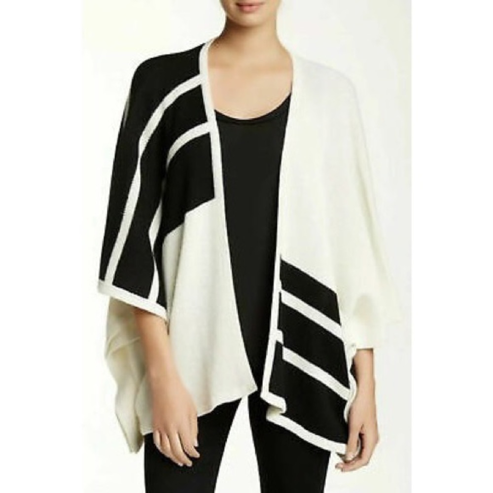 Brochu Walker Black/White Alpaca Wool Blend City Poncho Sweater Women’s Size OS